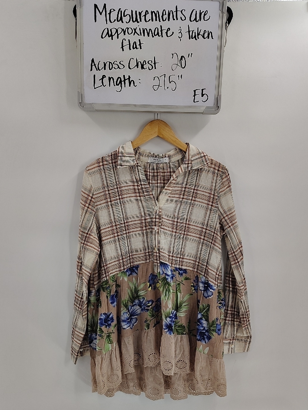 Giddy Up Glamour Half Button Size Small Plaid Floral Eyelet Trim Long Sleeve - Picture 2 of 7